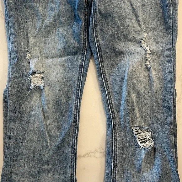 Maternity Jeans Distressed Size Small from Indigo Blue - Picture 4 of 4